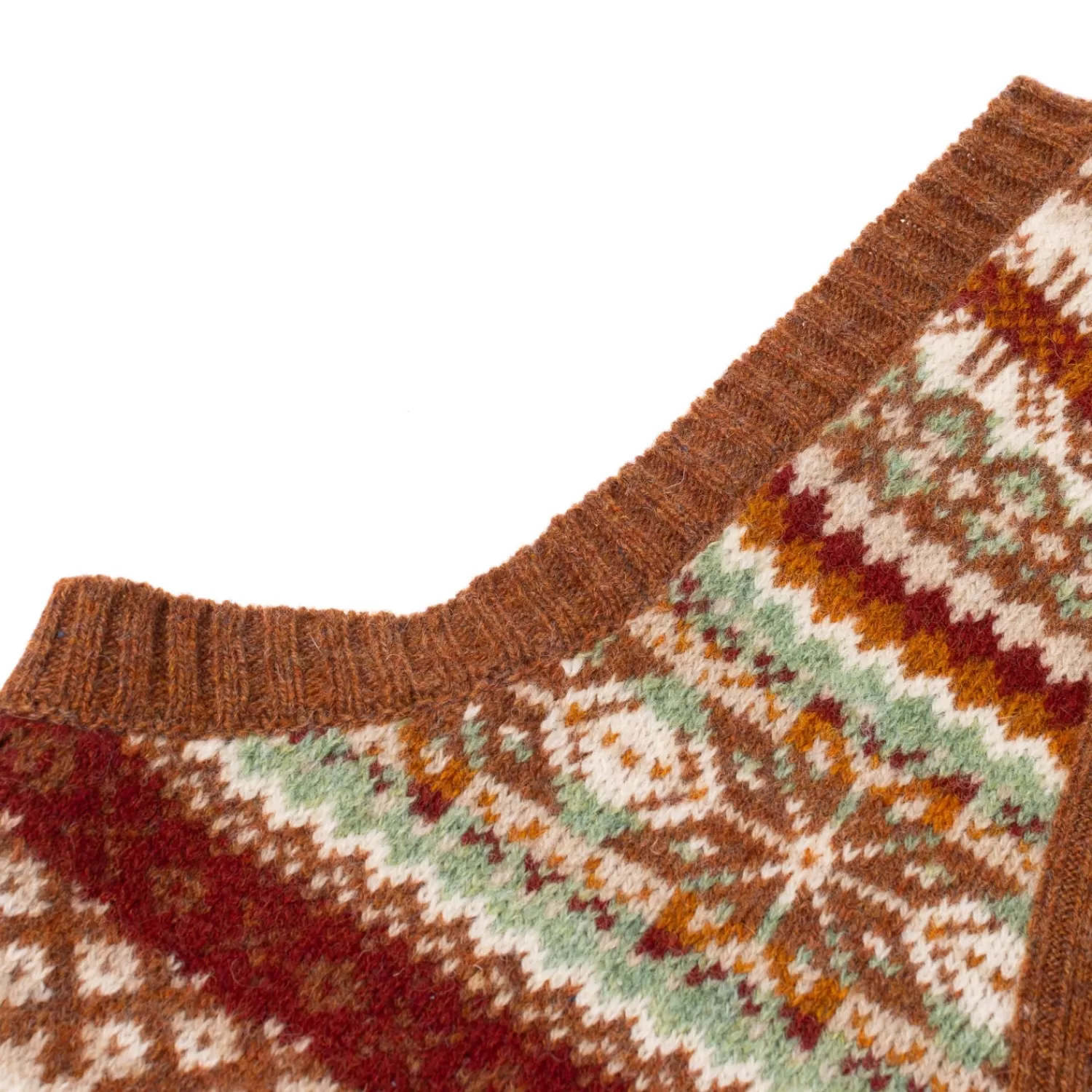 Strickwaren>Glenugie exklusiv x MJ: Weste "Fairisle Waistcoat" aus reiner Wolle - Pure Soft Shetland Sienna-Multicolor