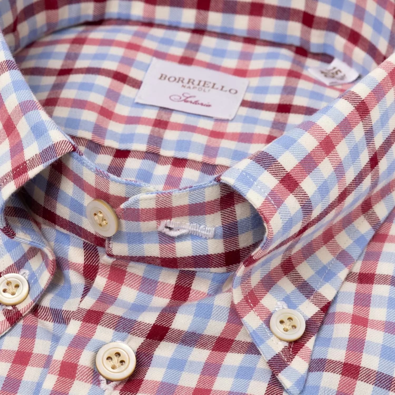 Hemden>Borriello Kariertes Hemd "Brushed Twill" mit Button Down Kragen und Sportmanschette - Handarbeit